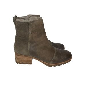 Sorel Cate Waterproof Leather Booties Womens 9 Distressed Brown Lug Ankle Boots